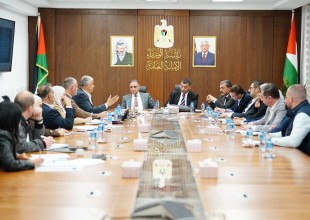 لجنة مراجعة نظام صافي الفوترة تعقد اجتماعها الأول بحضور ممثلين من القطاع الحكومي وممثلين عن شركات التوزيع وجمعية حماية المستهلك واتحاد صناعات الطاقة المتجددة ومعهد السياسات الاقتصادية "ماس"