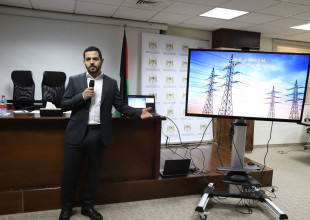 سلطة الطاقة تنظم ورشة عمل لضباط ومهندسي الامن الوطني حول كفاءة الطاقة والطاقة المتجددة.