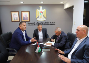 رئيس سلطة الطاقةيوقع ممثلاً عن الحكومة اتفاقية تسوية مالية واعادة هيكلة شركة كهرباء الجنوب ضمن مراكز التكلفة