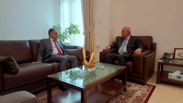 المهندس أيمن إسماعيل القائم بأعمال رئيس سلطة الطاقة يلتقي مع السيد رامي طهبوب سفير فلسطين لدى الكويت