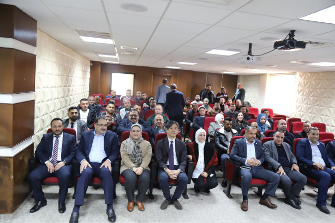 سلطة الطاقة والموارد الطبيعية تحتفل بتخريج 47 متدربا من البرامج التدريبية في قطاع الطاقة .