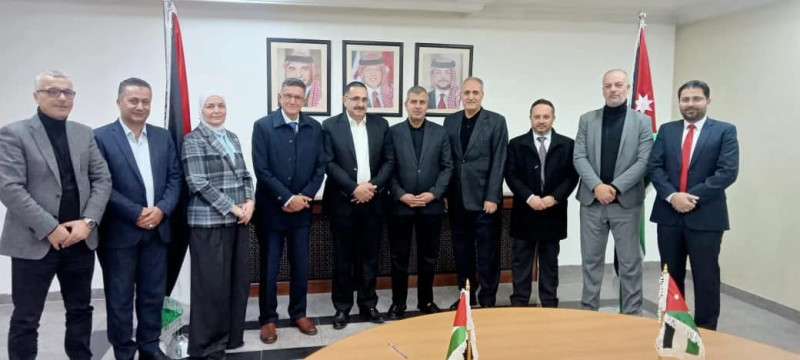 فلسطين و الاردن يوقعان اتفاقية لتعزيز قدرة محطة الرامة الكهربائية
